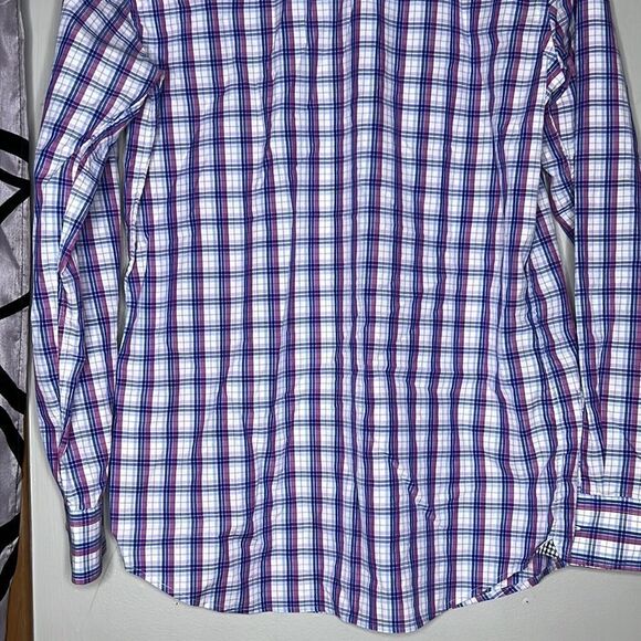 Blue and Purple Banana Republic Men’s Button Down - Picture 11 of 11
